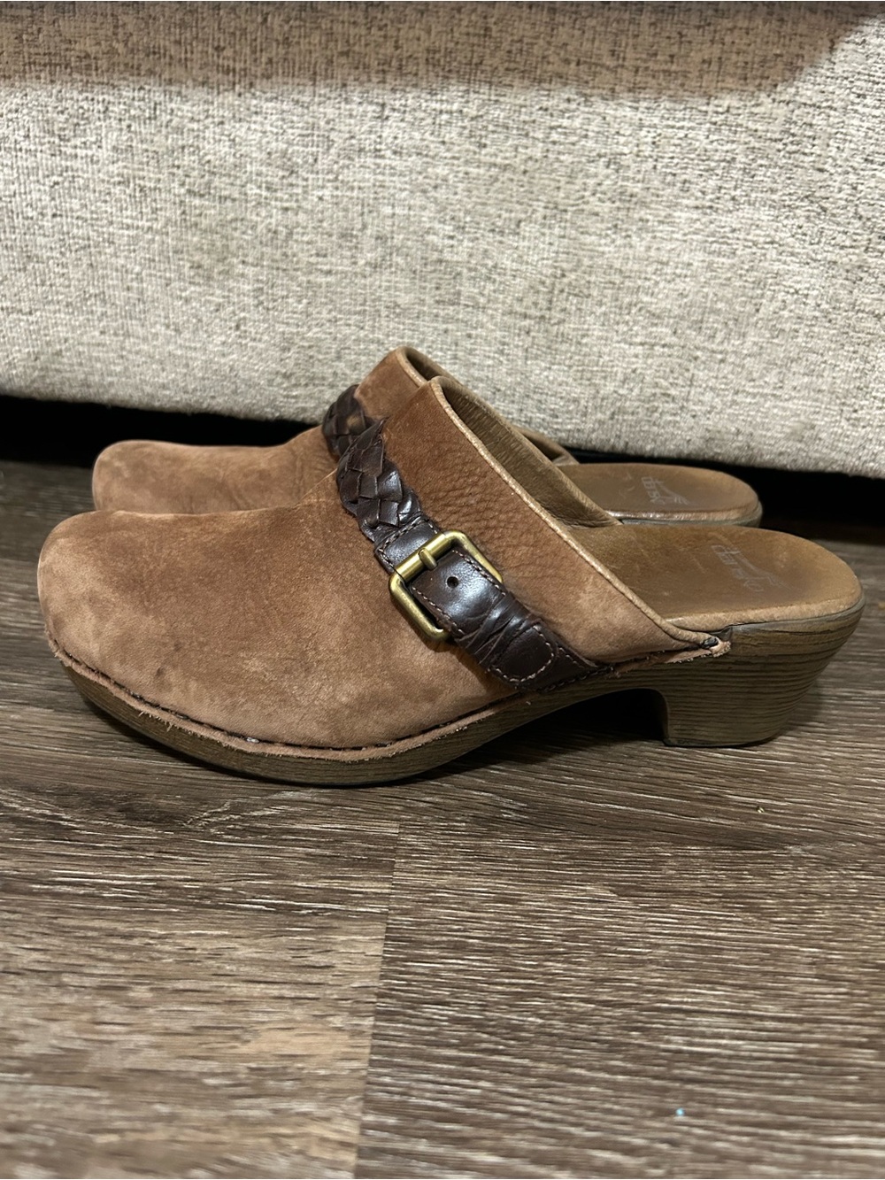 Dansko Melanie Mule Amber Milled Nubuck Suede Braided Strap 11.5-12